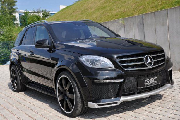 Poszerzony Mercedes-Benz ML od German Special Customs