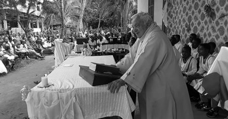 Polski ksiądz zostanie pochowany na Madagaskarze. Mieszkał tam ponad 50 lat