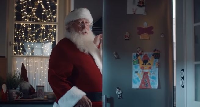 „Od zawsze kwestia smaku” w bożonarodzeniowych reklamach wędlin Krakus (wideo)