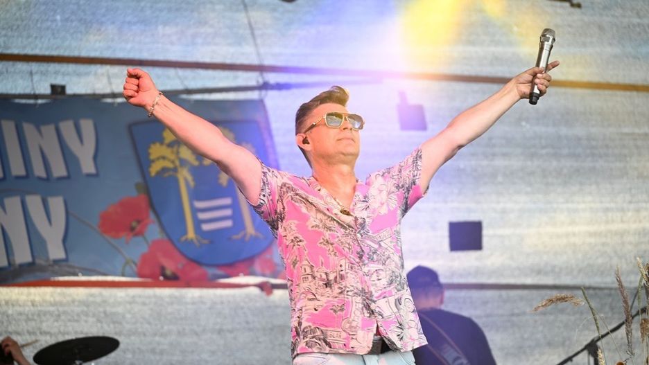 Zenon Martyniuk rozgrzał swoich fanów na dożynkach