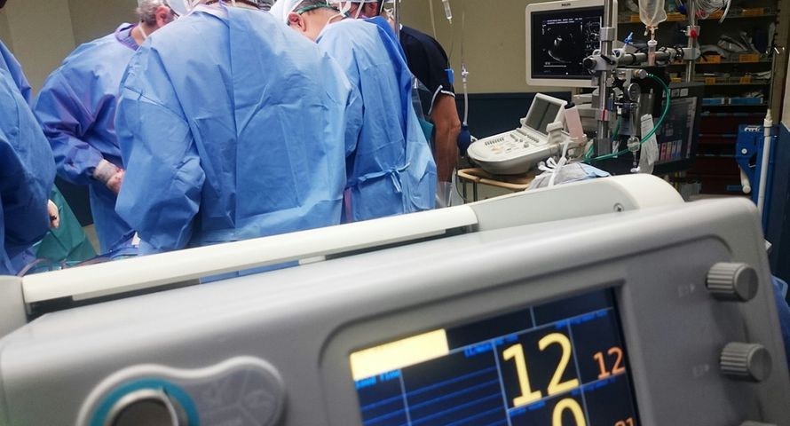 Hakerzy zaatakowali polski szpital. Przejście na papierowy tryb pracy