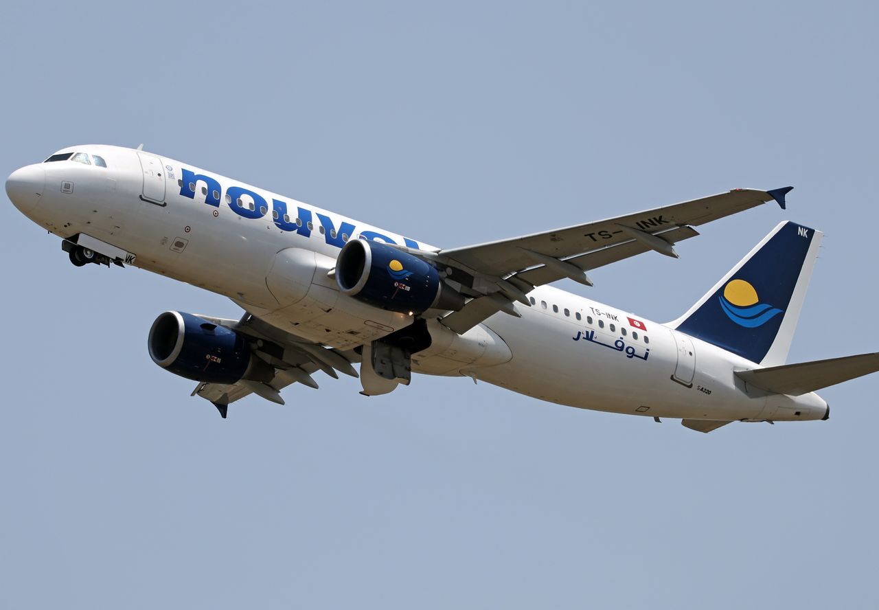 Samolot z Rosji lądował awaryjnie w Polsce. Lotnisko wyjaśnia