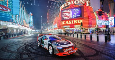 Dziś nic lepszego nie zobaczycie. Ken Block szaleje w Las Vegas