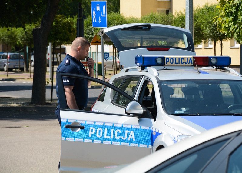 Zatrzymani przez ostrowieckich kryminalnych. Odpowiedzą za posiadanie narkotyków