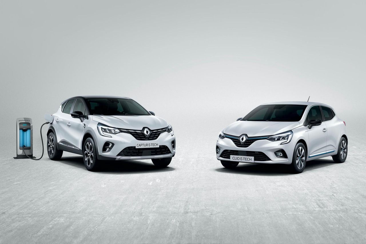 Renault Clio i Captur E-Tech trafią do salonów w najbliższych miesiącach.
