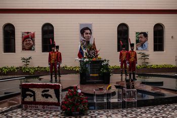 USA uderzyły w serce czawizmu. Mauzoleum Hugo Chaveza na celowniku