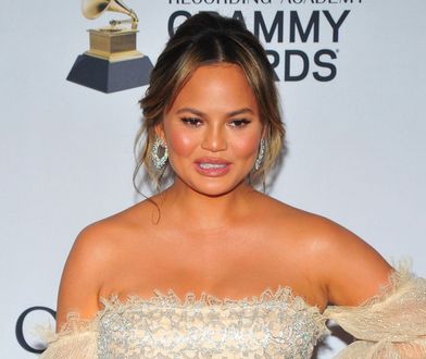 Wpadka Chrissy Teigen. Przypadkiem wyjawiła płeć dziecka