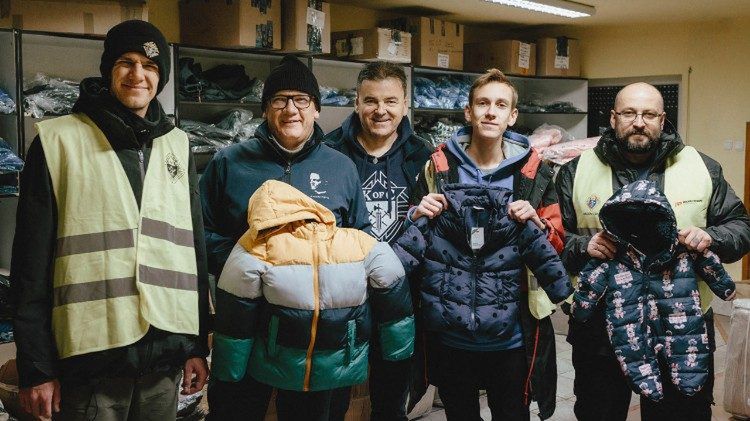 "Kurtki dla dzieci": Rycerze Kolumba niosą pomoc i nadzieję w Ukrainie