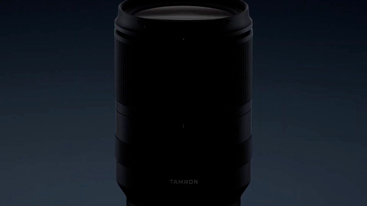 Tamron zajawia tajemniczy obiektyw do Sony. Co to może być? 1