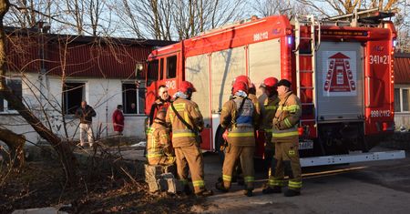 Słupsk: Pożar mieszkania w budynku socjalnym. Ewakuowano 20 osób
