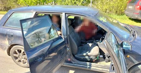 Pijane kobiety prowadziły auto. W środku dzieci bez fotelików