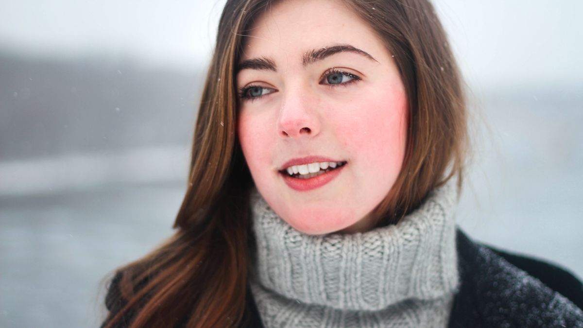 Pozbądź się czerwonych policzków na zdjęciu w mniej niż minutę 1