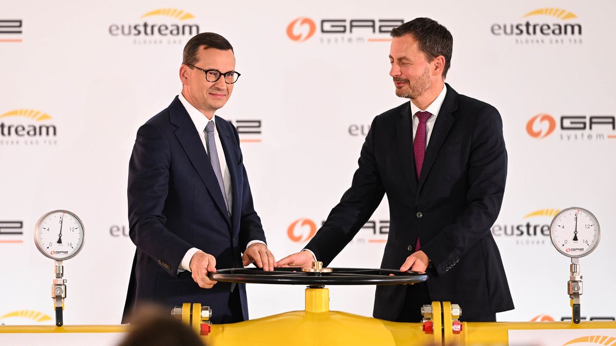 W piątek obyła się uroczystość uruchomienia połączenia gazowego Polska-Słowacja. Wzięli w niej udział premierzy obu krajów: Mateusz Morawiecki i Eduard Heger 