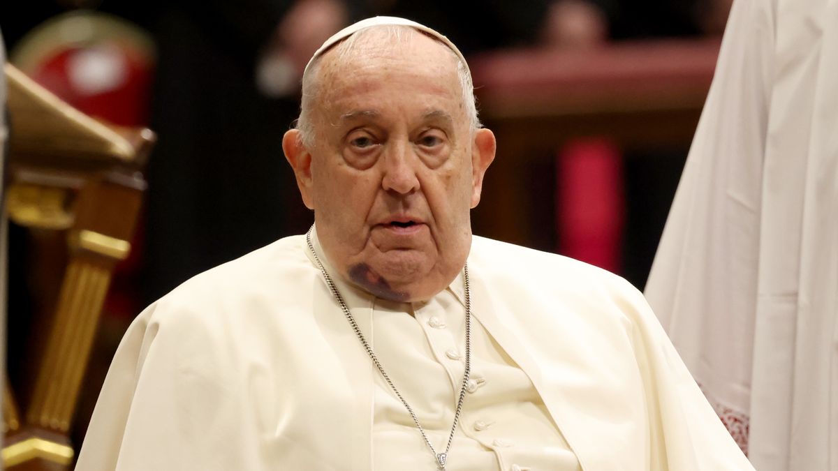 Stan zdrowia papieża Franciszka coraz bardziej niepokoi