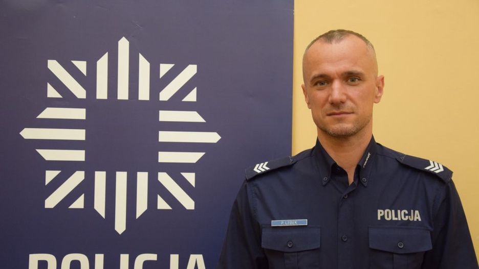 Śląsk. Dzielnicowy ze Świerklańca  w czasie wolnym od służby zatrzymał sprawcę kradzieży sklepowej. 