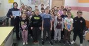 Kutno: Funkcjonariusze ruszyli do szkół przed feriami