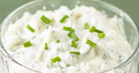 Pasta benedyktyńska jest lepsza od jajecznej. Robię co weekend na śniadanie