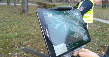 Policja czeka na drony. Sprzęt nie trafił jeszcze do komend wojewódzkich