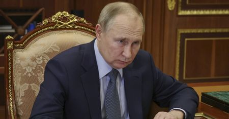 Putin traci kontrolę nad swoimi ludźmi. "Walki na Kremlu"