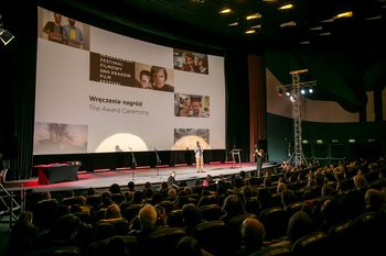 Cztery konkursy, cykle pozakonkursowe i sekcje specjalne. Krakowski Festiwal Filmowy od 25 maja do 1 czerwca