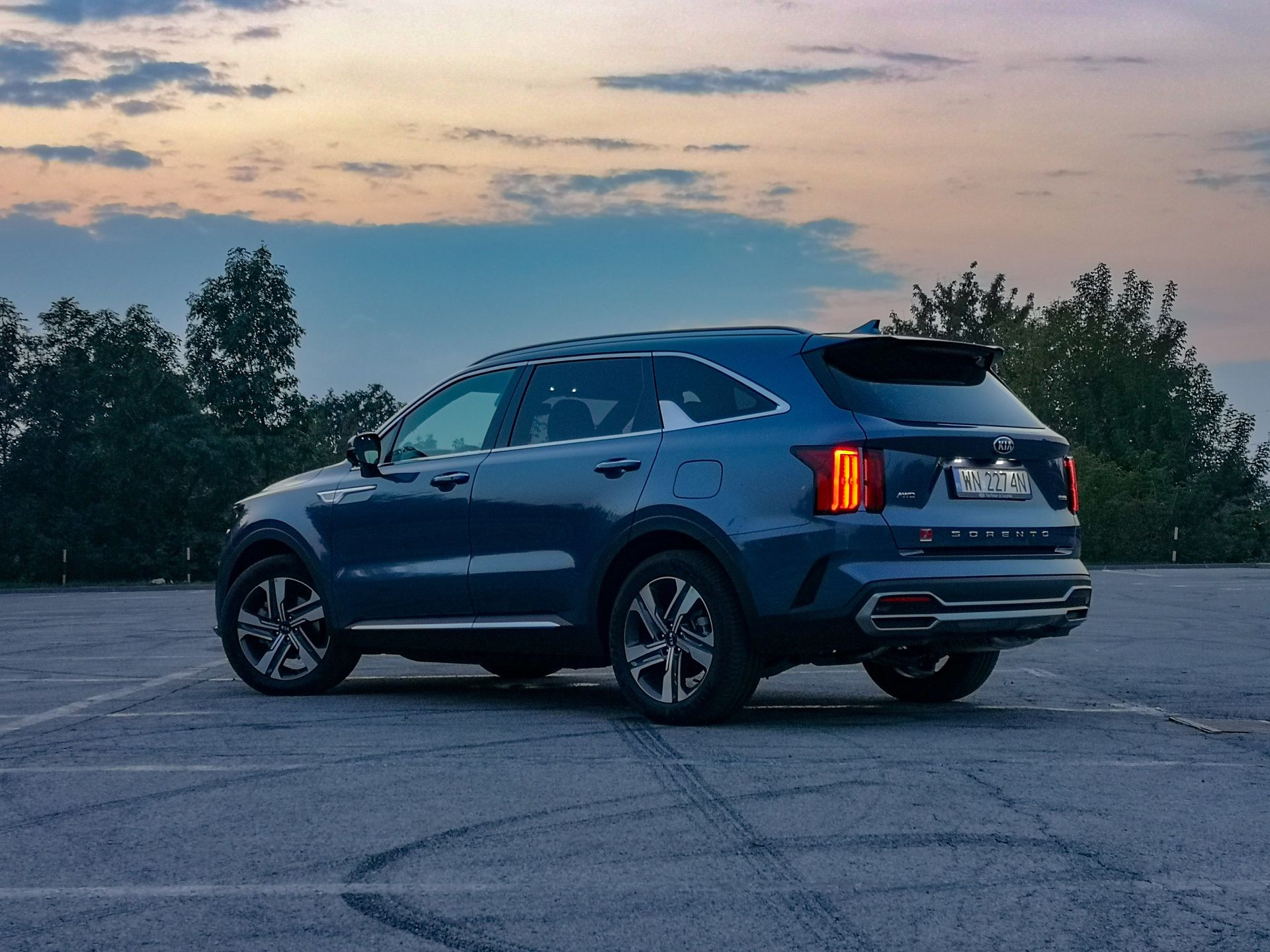 Prezentacja Kia Sorento Hybrid: Nowoczesne rozwiązania w rodzinnym wydaniu 35