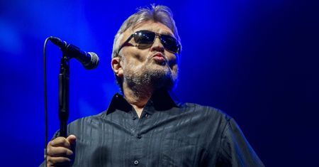 Krzysztof Cugowski nie gniewa się na kolegów z zespołu? "Niech robią, co chcą"