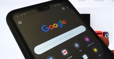 Chrome na Androida z ciemnym motywem: nowe kolory można już testować