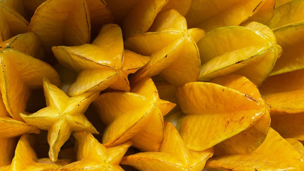 Karambola jest owocem efektownym i ciekawym smakowo, jednak nie dla każdego będzie równie bezpiecznym wyborem