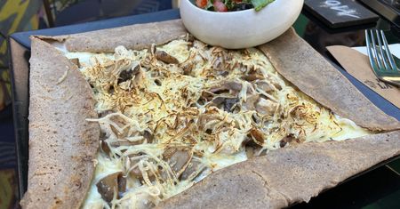 We Francji najesz się jednym do syta. Tańsza opcja na obiad w restauracji