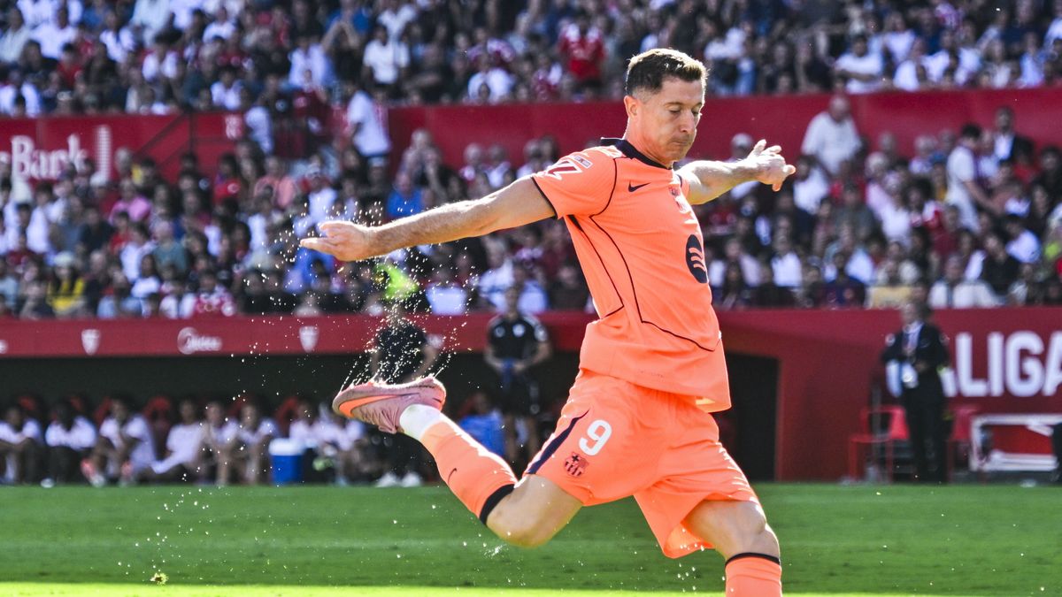 Robert Lewandowski nie wykorzystał rzutu karnego