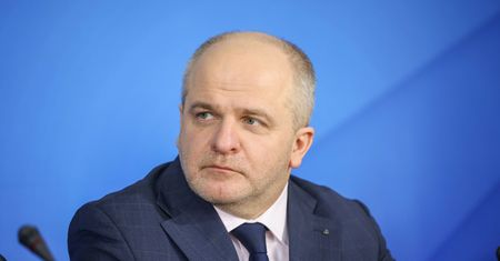 Kowal ostrzega. "Niepokojące informacje zza oceanu"