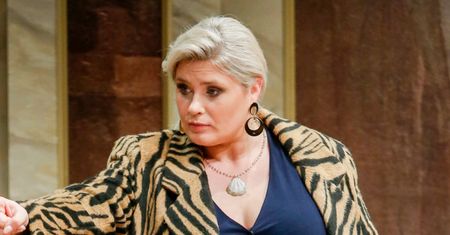 Zadebiutowała w "Naszym nowym domu". "Poleciały łzy"