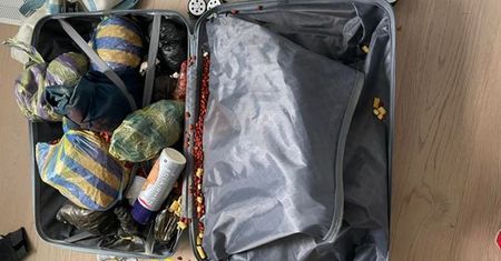 W walizce miała prezenty za 3 tys. Przeżyła szok, gdy otworzyła bagaż