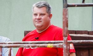 Remontował domy w "NND" i zniknął. Tak żyje dziś