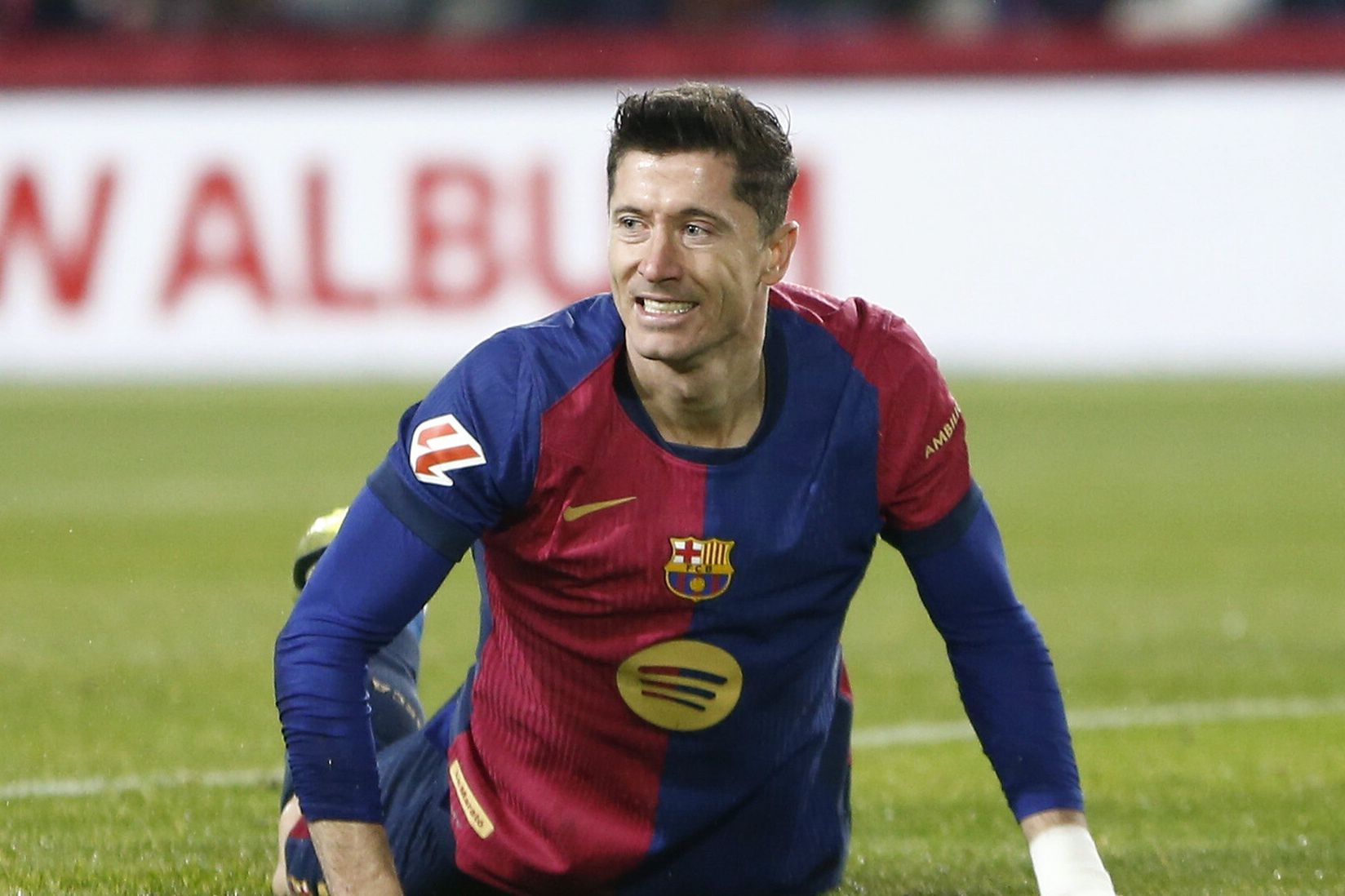 Lewandowski bez gola, FC Barcelona poniosło klęskę przed własną publicznością