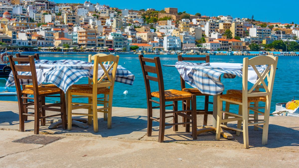 Grecja ma problem z niedoborem pracowników w barach i hotelach