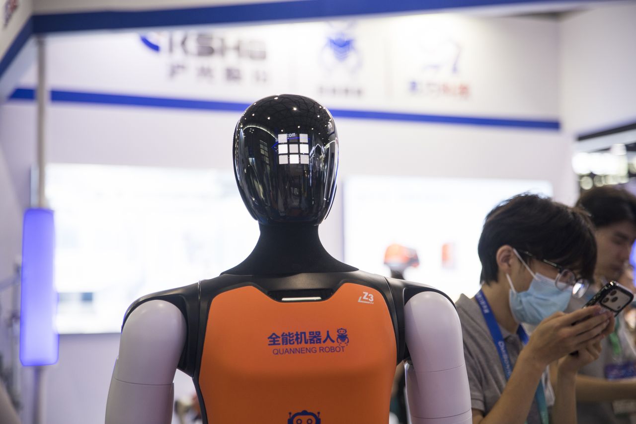 American, United i Delta blokują przewóz robotów humanoidalnych
