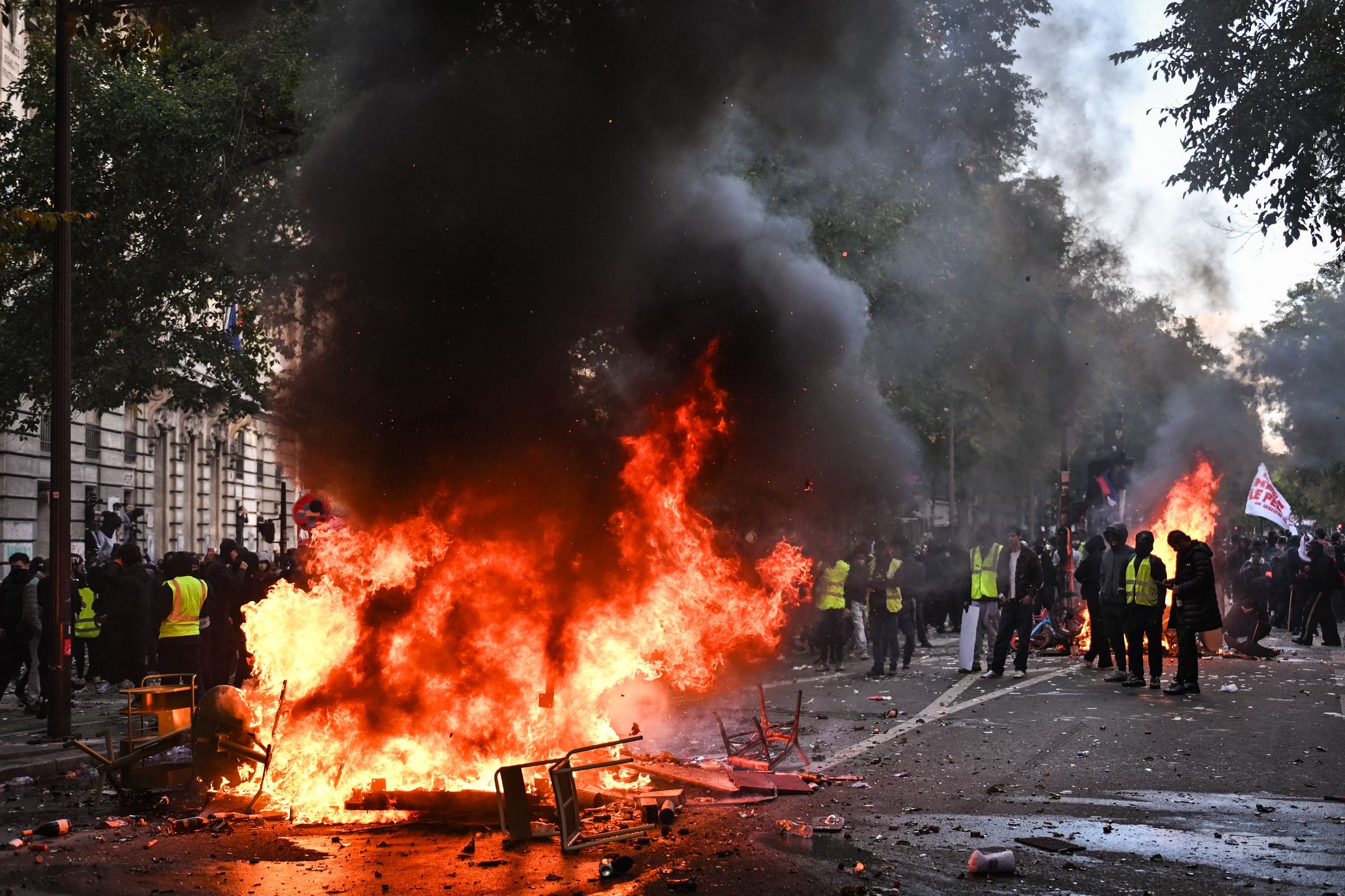 Protesty w Paryżu