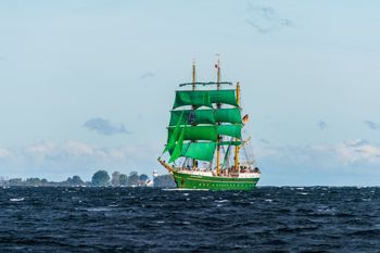 Kultowy żaglowiec zawitał do Gdyni. Jest jedyny w swoim rodzaju