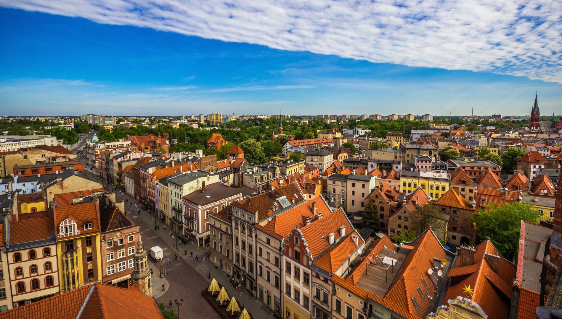 Pogoda w Toruniu. Prognoza na środę 5 marca 2025. Łagodny dzień z przelotnymi opadami