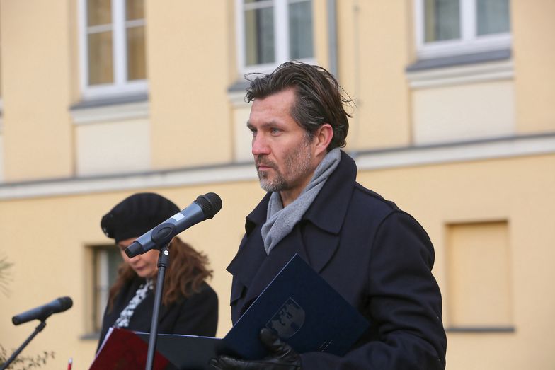 Prezydent Krystian Kinastowski (na zdjęciu) po remoncie biura pokusił się o nowe auto.