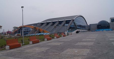 W miejscu Icemanii powstaje Rollmania – tu pojeździsz na wrotkach i rolkach