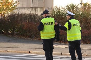 Wałbrzych: Tragedia w centrum miasta. Mężczyzna zmarł na przystanku