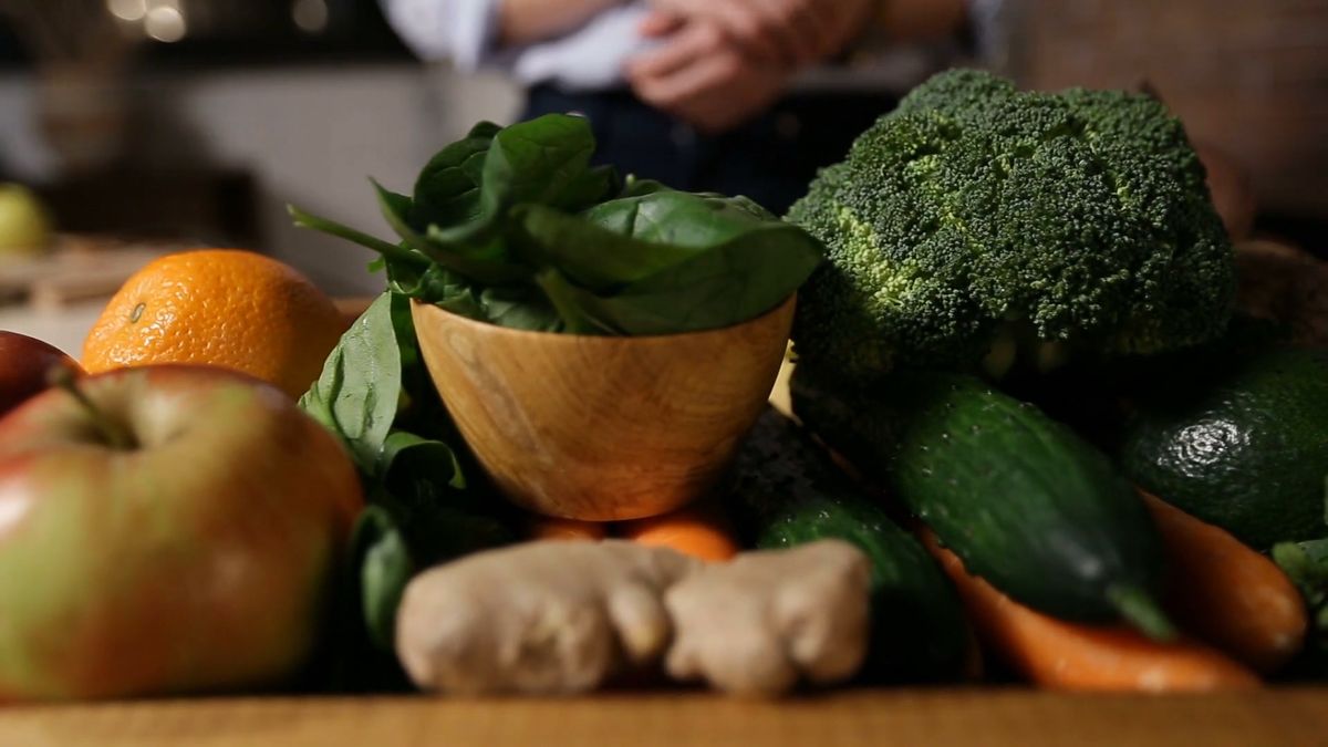 Dzienna dawka żelaza, jaką powinniśmy dostarczyć do naszego organizmu to ok. 9 mg na 100 gr