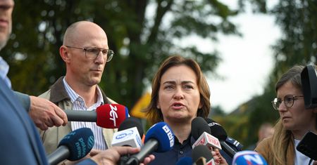 Po serii ataków policja bada trop internetowego challenge'u. Do akcji weszło CBZC