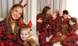 Wyluzowani Lewandowscy pozują w piżamach w pierwszy dzień świąt. Ania zwróciła się do fanów po angielsku