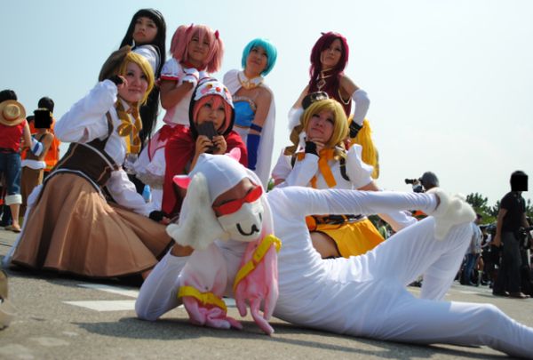 Śliczne azjatki z tokijskiego konwentu Comiket 28