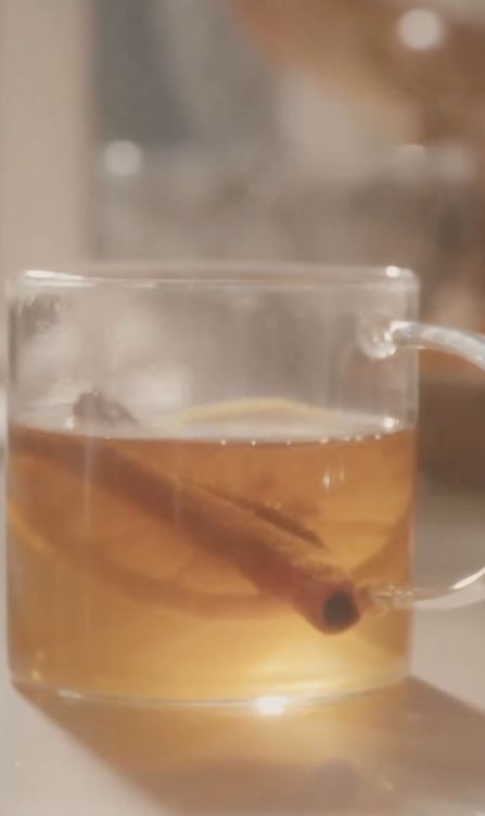 Meghan Markle i jej przepis na przegotowaną wodę