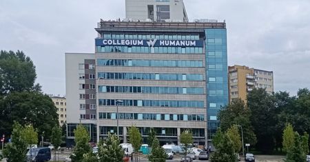 Nie tylko Collegium Humanum. Minister o uczelniach "produkujących dyplomy"