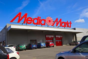 Hulajnoga elektryczna o połowę taniej. Akcja w MediaMarkt